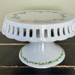 Mini cake stand